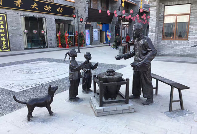 鑄銅商業(yè)街場(chǎng)景雕塑